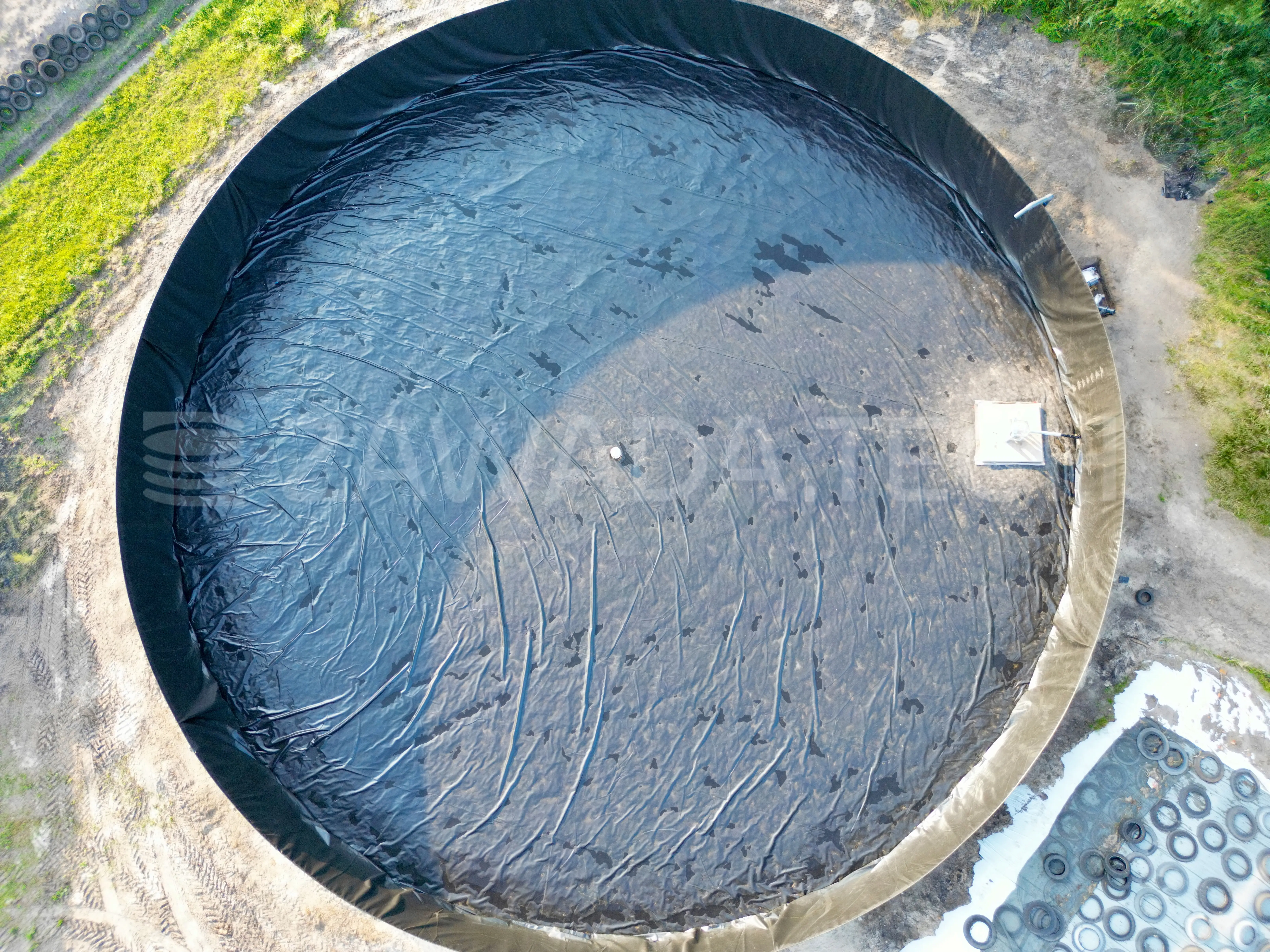 Zbiornik na gnojowicę - widok z lotu ptaka