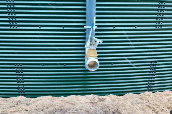 Typ zbiornika GNOJOWICA, pojemność: 2316 m3, woj. wielkopolskie. Przeznaczenie: gnojówka, gnojowica, poferment