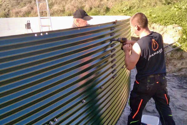 Typ zbiornika STANDARD, pojemność: 579 m3, woj. małopolskie. Przeznaczenie: woda deszczowa, gruntowa