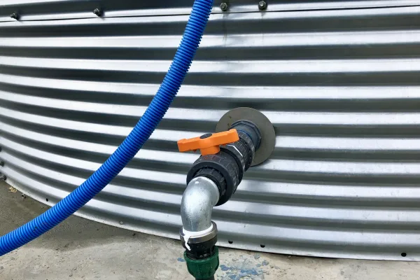 Typ zbiornika STANDARD, pojemność: 90 m3, woj. opolskie. Przeznaczenie: woda deszczowa, gruntowa