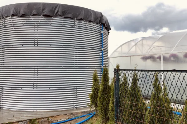 Typ zbiornika STANDARD, pojemność: 90 m3, woj. opolskie. Przeznaczenie: woda deszczowa, gruntowa