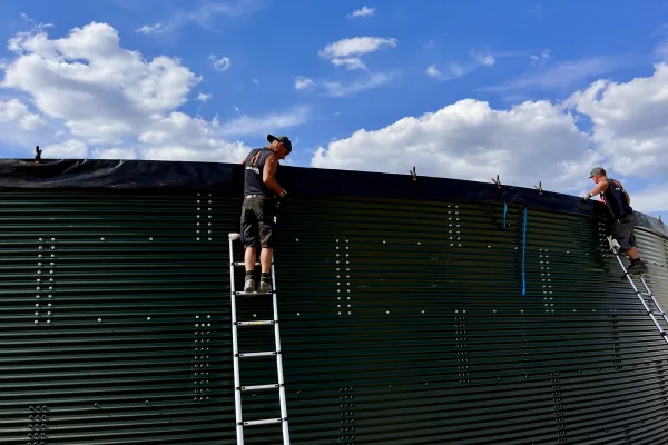 Typ zbiornika GNOJOWICA, pojemność: 1826 m3, woj. wielkopolskie. Przeznaczenie: gnojówka, gnojowica, poferment