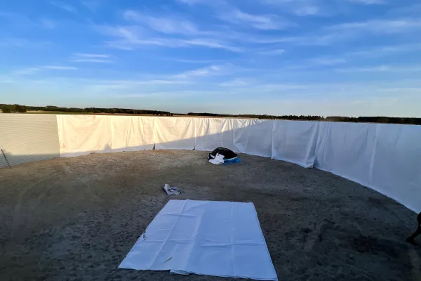 Typ zbiornika GNOJOWICA, pojemność: 1826 m3, woj. wielkopolskie. Przeznaczenie: gnojówka, gnojowica, poferment