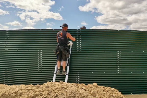 Typ zbiornika GNOJOWICA, pojemność: 1826 m3, woj. wielkopolskie. Przeznaczenie: gnojówka, gnojowica, poferment