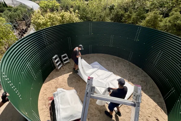 Typ zbiornika STANDARD, pojemność: 54 m3, woj. świętokrzyskie. Przeznaczenie: woda deszczowa, gruntowa