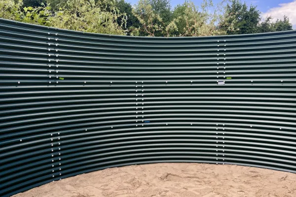 Typ zbiornika STANDARD, pojemność: 54 m3, woj. świętokrzyskie. Przeznaczenie: woda deszczowa, gruntowa