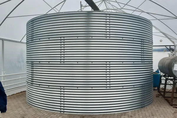 Typ zbiornika STANDARD, pojemność: 72 m3, woj. wielkopolskie. Przeznaczenie: woda deszczowa, gruntowa