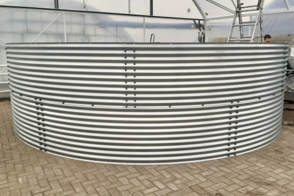 Typ zbiornika STANDARD, pojemność: 72 m3, woj. wielkopolskie. Przeznaczenie: woda deszczowa, gruntowa