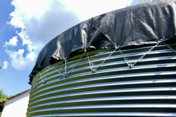 Typ zbiornika STANDARD, pojemność: 122 m3, woj. śląskie. Przeznaczenie: woda deszczowa, gruntowa