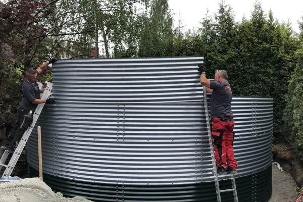 Typ zbiornika STANDARD, pojemność: 122 m3, woj. śląskie. Przeznaczenie: woda deszczowa, gruntowa