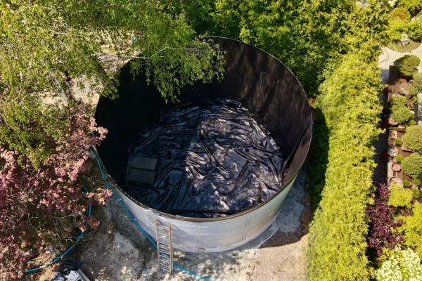 Typ zbiornika STANDARD, pojemność: 122 m3, woj. śląskie. Przeznaczenie: woda deszczowa, gruntowa