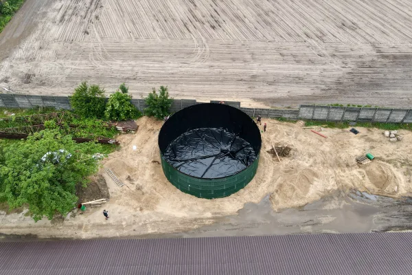 Typ zbiornika STANDARD, pojemność: 586 m3, woj. mazowieckie. Przeznaczenie: popłuczyny z mycia warzyw w zakładzie produkcyjnym