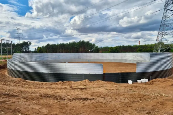 Typ zbiornika STANDARD, pojemność: 944 m3, woj. zachodniopomorskie. Przeznaczenie: woda deszczowa, gruntowa