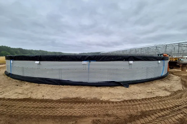 Typ zbiornika STANDARD, pojemność: 944 m3, woj. zachodniopomorskie. Przeznaczenie: woda deszczowa, gruntowa