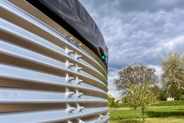 Typ zbiornika STANDARD, pojemność: 162 m3. Przeznaczenie: woda deszczowa, gruntowa