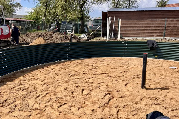 Typ zbiornika STANDARD, pojemność: 162 m3. Przeznaczenie: woda deszczowa, gruntowa