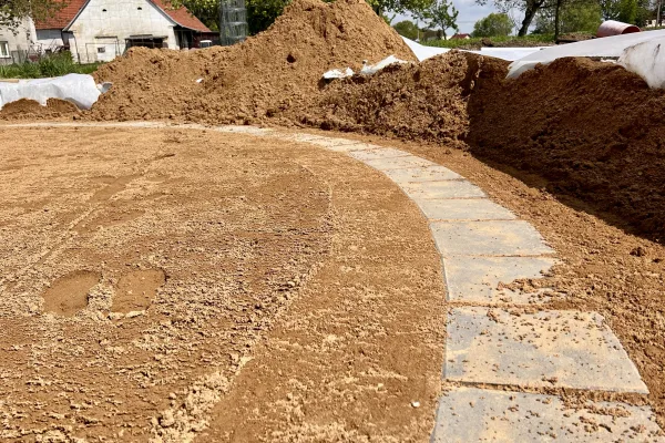 Typ zbiornika STANDARD, pojemność: 162 m3. Przeznaczenie: woda deszczowa, gruntowa