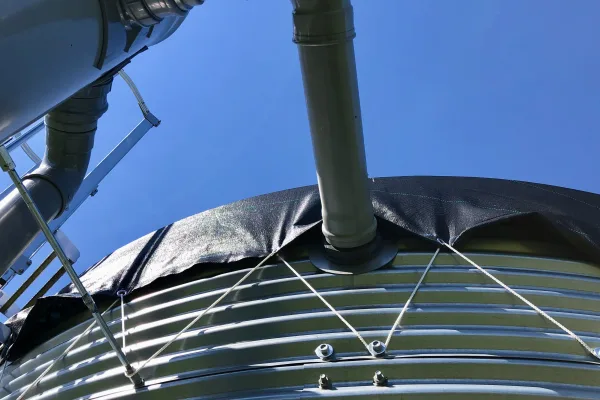 Typ zbiornika STANDARD, pojemność: 75 m3, woj. opolskie. Przeznaczenie: woda deszczowa, gruntowa